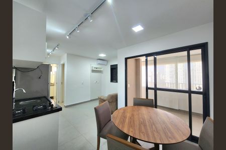Sala de apartamento para alugar com 1 quarto, 40m² em Vila Olímpia, São Paulo