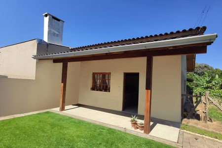 Casa à venda com 68m², 1 quarto e 1 vagaFachada