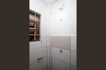 Apartamento para alugar com 60m², 2 quartos e sem vagaBanheiro