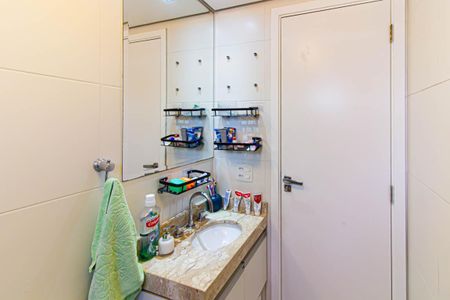 Apartamento à venda com 86m², 3 quartos e 2 vagasBanheiro da Suíte