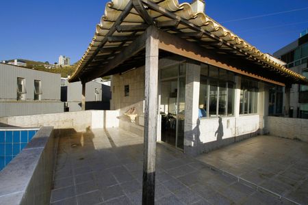 Apartamento à venda com 580m², 6 quartos e 6 vagasCobertura