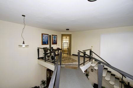 Apartamento à venda com 580m², 6 quartos e 6 vagasCorredor