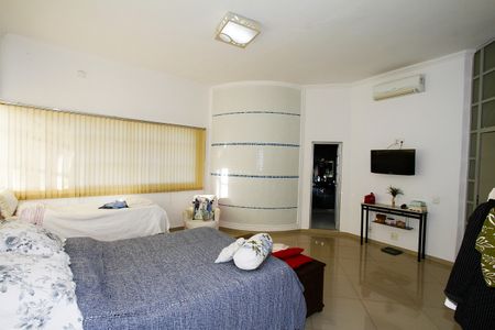 Apartamento à venda com 580m², 6 quartos e 6 vagasSuíte