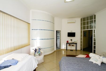 Apartamento à venda com 580m², 6 quartos e 6 vagasSuíte