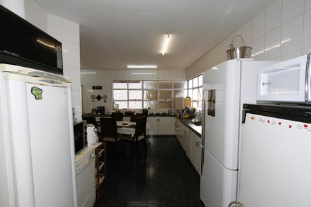 Apartamento à venda com 580m², 6 quartos e 6 vagasCozinha