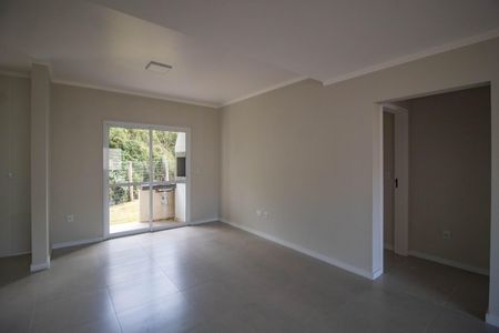 Casa à venda com 314m², 3 quartos e 2 vagasSala