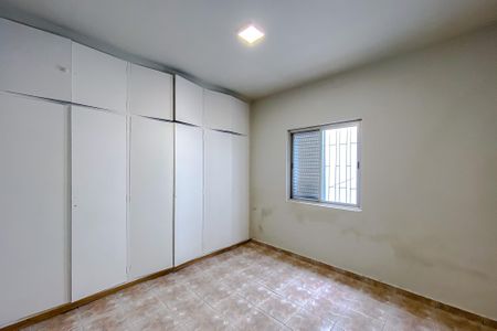 Casa para alugar com 180m², 2 quartos e 1 vagaQuarto 1