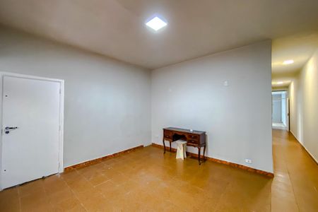 Casa para alugar com 180m², 2 quartos e 1 vagaSala