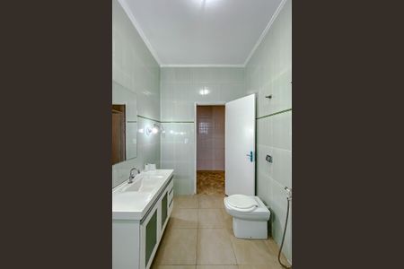 Casa para alugar com 180m², 2 quartos e 1 vagaBanheiro