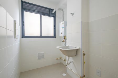 Apartamento para alugar com 70m², 2 quartos e 1 vagaÁrea de Serviço