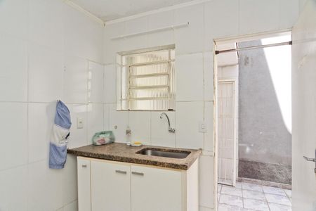 Casa à venda com 116m², 3 quartos e 2 vagas Casa à venda com 116m², 3 quartos e 2 vagasEdicula