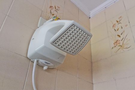 Casa à venda com 116m², 3 quartos e 2 vagas Casa à venda com 116m², 3 quartos e 2 vagasBanheiro Social