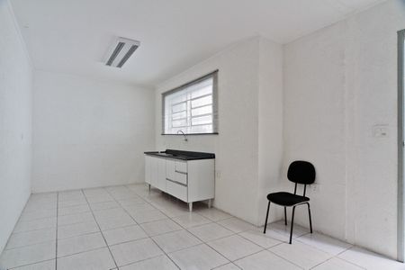 Casa à venda com 116m², 3 quartos e 2 vagas Casa à venda com 116m², 3 quartos e 2 vagasCozinha