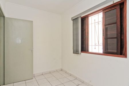 Casa à venda com 116m², 3 quartos e 2 vagas Casa à venda com 116m², 3 quartos e 2 vagasQuarto 2