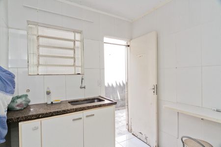 Casa à venda com 116m², 3 quartos e 2 vagas Casa à venda com 116m², 3 quartos e 2 vagasEdicula