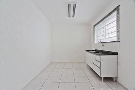 Casa à venda com 116m², 3 quartos e 2 vagas Casa à venda com 116m², 3 quartos e 2 vagasCozinha