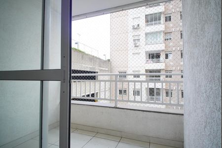 Sala - Varanda de apartamento à venda com 2 quartos, 63m² em Farrapos, Porto Alegre