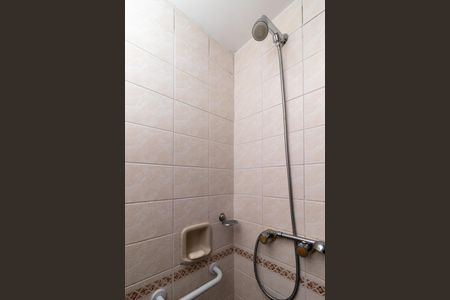Apartamento para alugar com 60m², 2 quartos e 1 vaga Apartamento para alugar com 60m², 2 quartos e 1 vagaBanheiro da Suíte