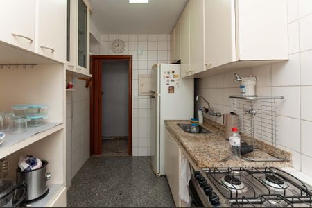 Apartamento à venda com 60m², 2 quartos e 1 vagaCozinha