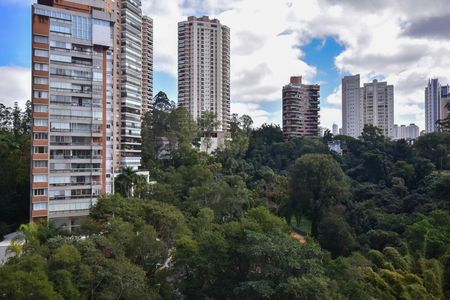 Apartamento à venda com 77m², 2 quartos e 2 vagasVista da Suíte 2