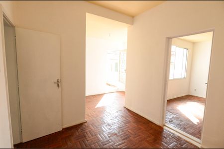 Casa de condomínio à venda com 250m², 4 quartos e 2 vagasQuarto 4