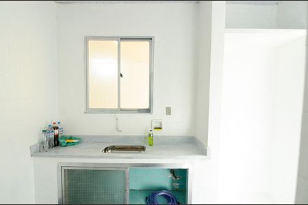 Casa de condomínio à venda com 250m², 4 quartos e 2 vagasCozinha