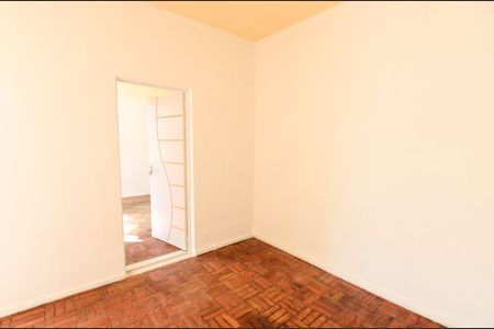 Casa de condomínio à venda com 250m², 4 quartos e 2 vagasQuarto 4