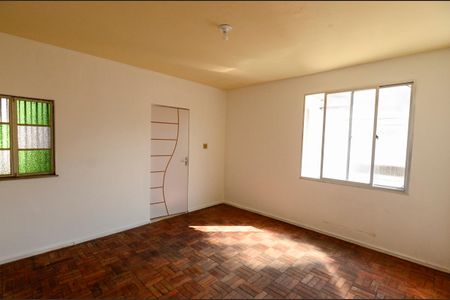 Casa de condomínio à venda com 250m², 4 quartos e 2 vagasQuarto 1