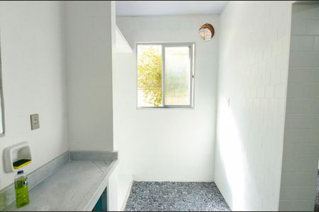 Casa de condomínio à venda com 250m², 4 quartos e 2 vagasCozinha