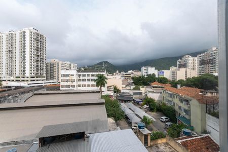 Apartamento à venda com 128m², 3 quartos e sem vagaVista