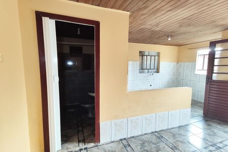 Sala de casa à venda com 2 quartos, 75m² em Santos Dumont, São Leopoldo