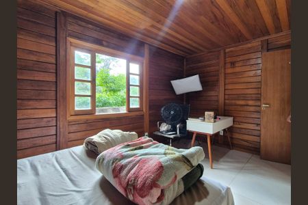 Casa de condomínio à venda com 170m², 3 quartos e 1 vagaSuíte