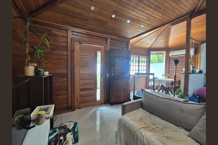 Sala de casa de condomínio à venda com 3 quartos, 170m² em Vargem Grande, Rio de Janeiro