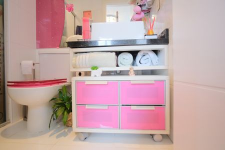 Apartamento à venda com 106m², 2 quartos e 2 vagasBanheiro da Suíte 2