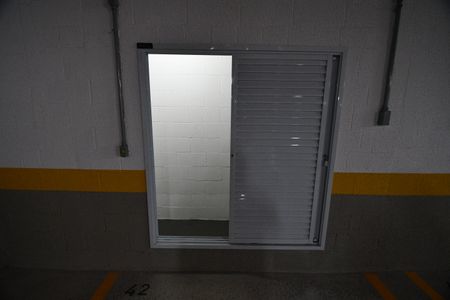 Apartamento à venda com 80m², 2 quartos e 2 vagasArmário de Garagem