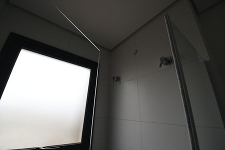 Apartamento à venda com 80m², 2 quartos e 2 vagasBanheiro da Suíte 1