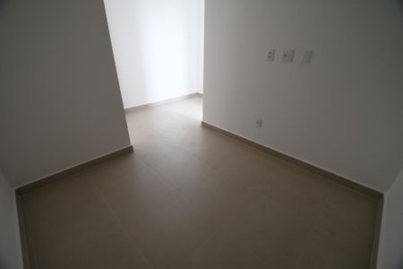 Apartamento à venda com 80m², 2 quartos e 2 vagasSuíte 1