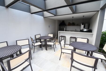 Apartamento à venda com 80m², 2 quartos e 2 vagasÁrea comum - Churrasqueira