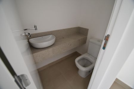 Apartamento à venda com 80m², 2 quartos e 2 vagasLavabo