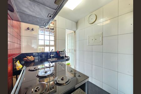 Casa à venda com 241m², 4 quartos e 3 vagasCozinha