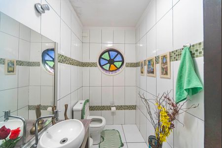 Casa à venda com 125m², 3 quartos e 2 vagasLavabo