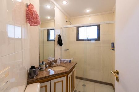 Apartamento à venda com 200m², 3 quartos e 3 vagasBanheiro da Suíte 2