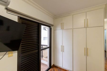 Apartamento à venda com 200m², 3 quartos e 3 vagasSuíte 1
