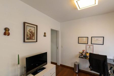 Apartamento à venda com 200m², 3 quartos e 3 vagasSala de TV