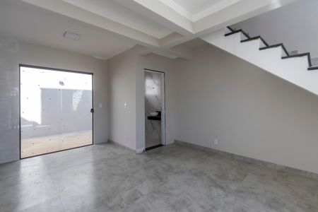 Casa à venda com 130m², 3 quartos e 3 vagasSala