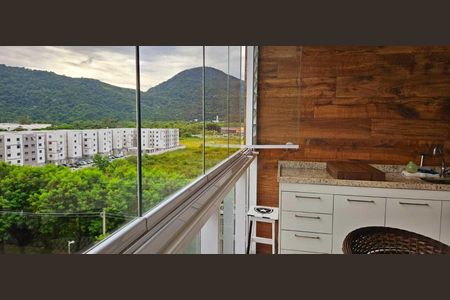 Sala de apartamento à venda com 2 quartos, 66m² em Recreio dos Bandeirantes, Rio de Janeiro