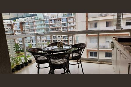 Sala de apartamento à venda com 2 quartos, 66m² em Recreio dos Bandeirantes, Rio de Janeiro