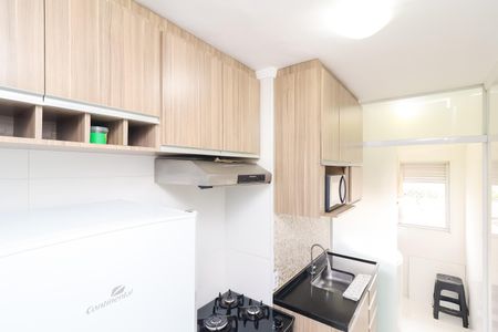 Cozinha - Armários de apartamento à venda com 2 quartos, 56m² em Jardim Santo Antonio, São Paulo