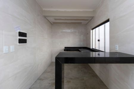 Casa à venda com 183m², 3 quartos e 3 vagasCozinha