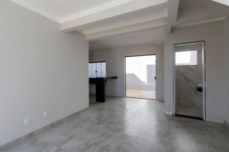 Casa à venda com 183m², 3 quartos e 3 vagasSala